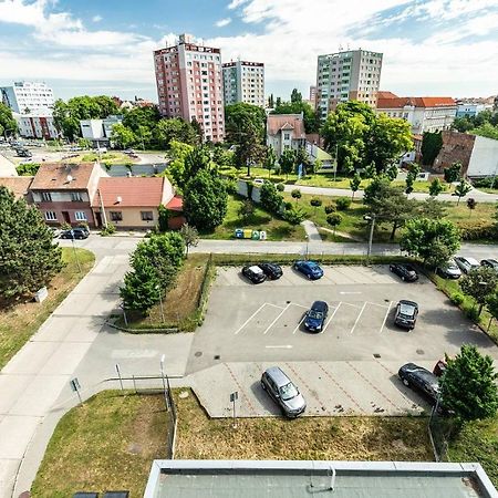 Hotel Krystal Hodonín Eksteriør bilde